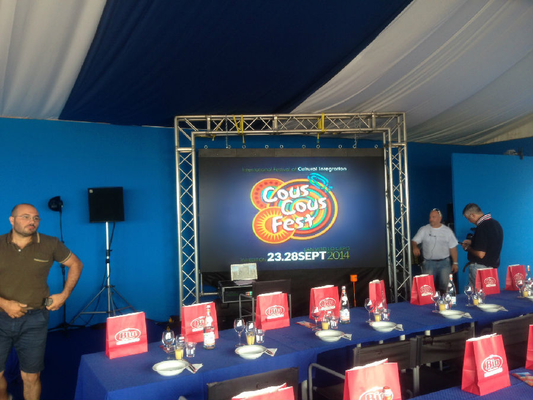 P4 IP31  indoor SMD rental Led screen , Die Casting Aluminum panel 576 x 576 mm